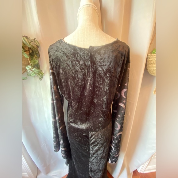 ❌SOLD❌ WITCH SORCERESS WIZARD COSTUME DRESS SIZE 16-24 XXL - Picture 9 of 10